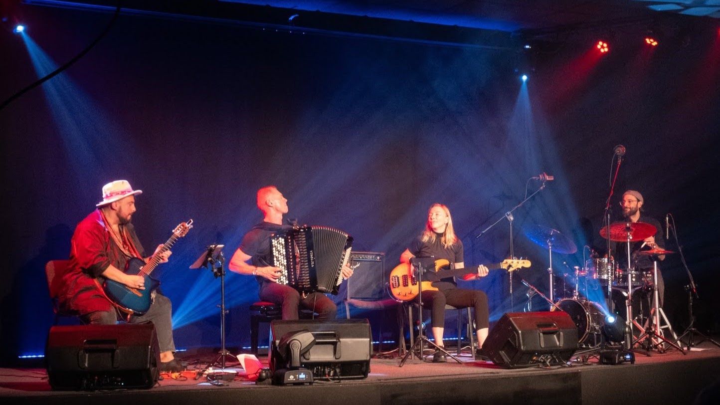 Taran Quartet live